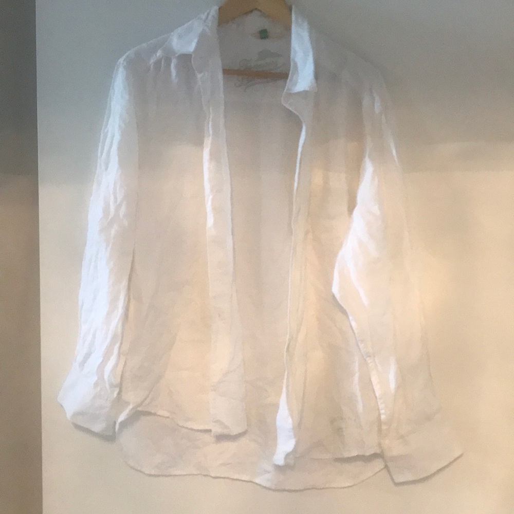 Tommy Bahama white linen men’s shirt
